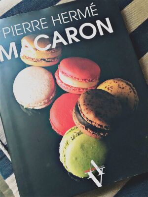 livre-Macaron-Pierre-Hermé